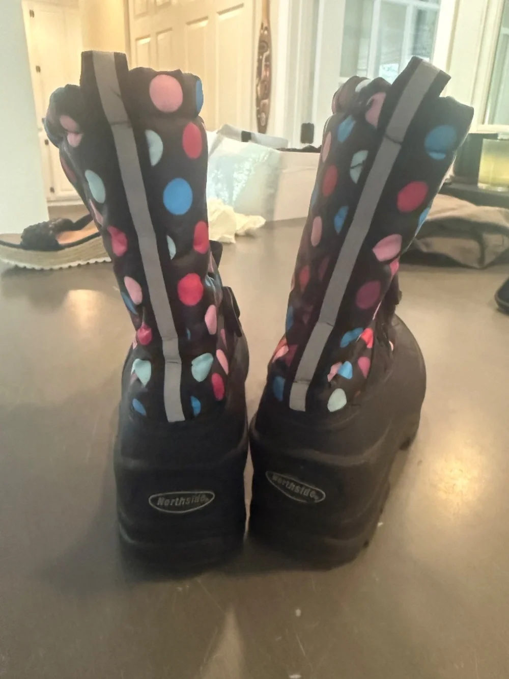 Northside Kids Size 2 Snow Boots 3M Thinsulate Polka Dot Winter